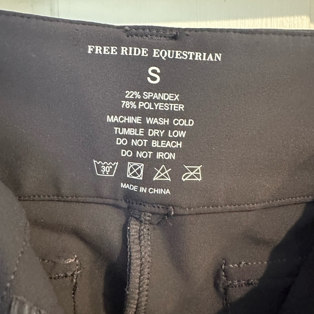 Free Ride Equestrian Breeches - Picture 3 of 3